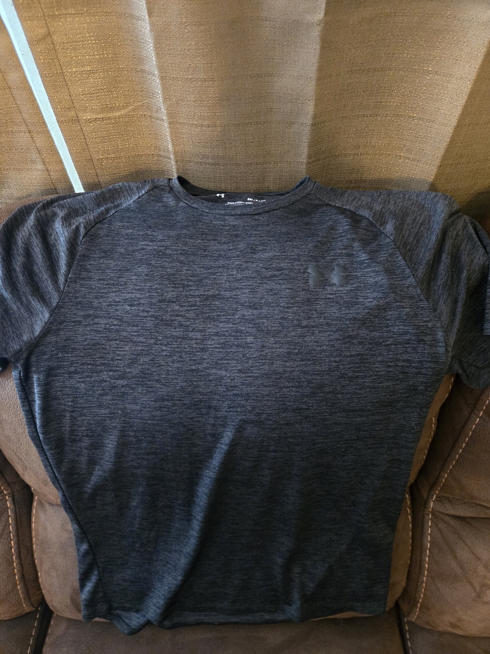 Under Armour Men’s Dark Heather Gray Performance Short Sleeve Tee